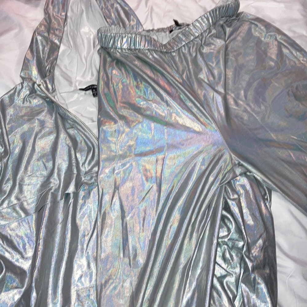 Reflective wet look track set small stretch
